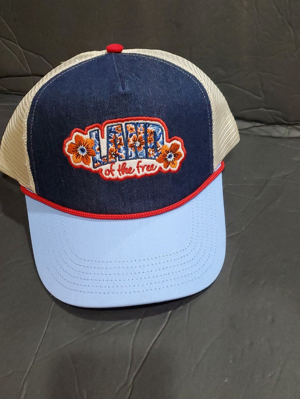 Blue denim "land of the free" floral printed mesh back Trucker‎ hat brand new